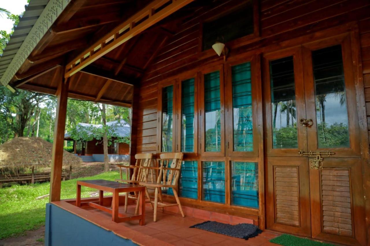 Royal Wooden Villa 玛纳多迪 外观 照片
